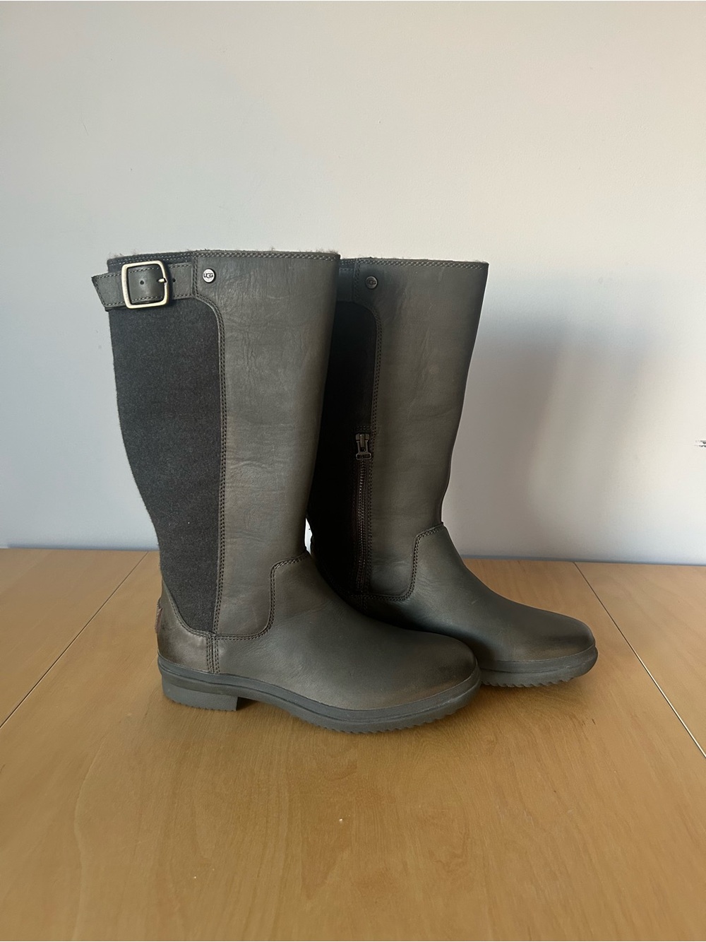 NWOT UGG Ganina Rainboot Sz 6
